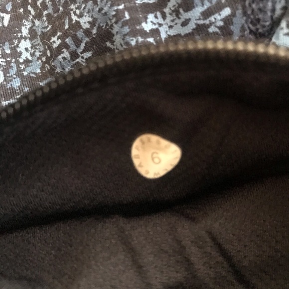 Lululemon Pace Rival Crops - Picture 4 of 6